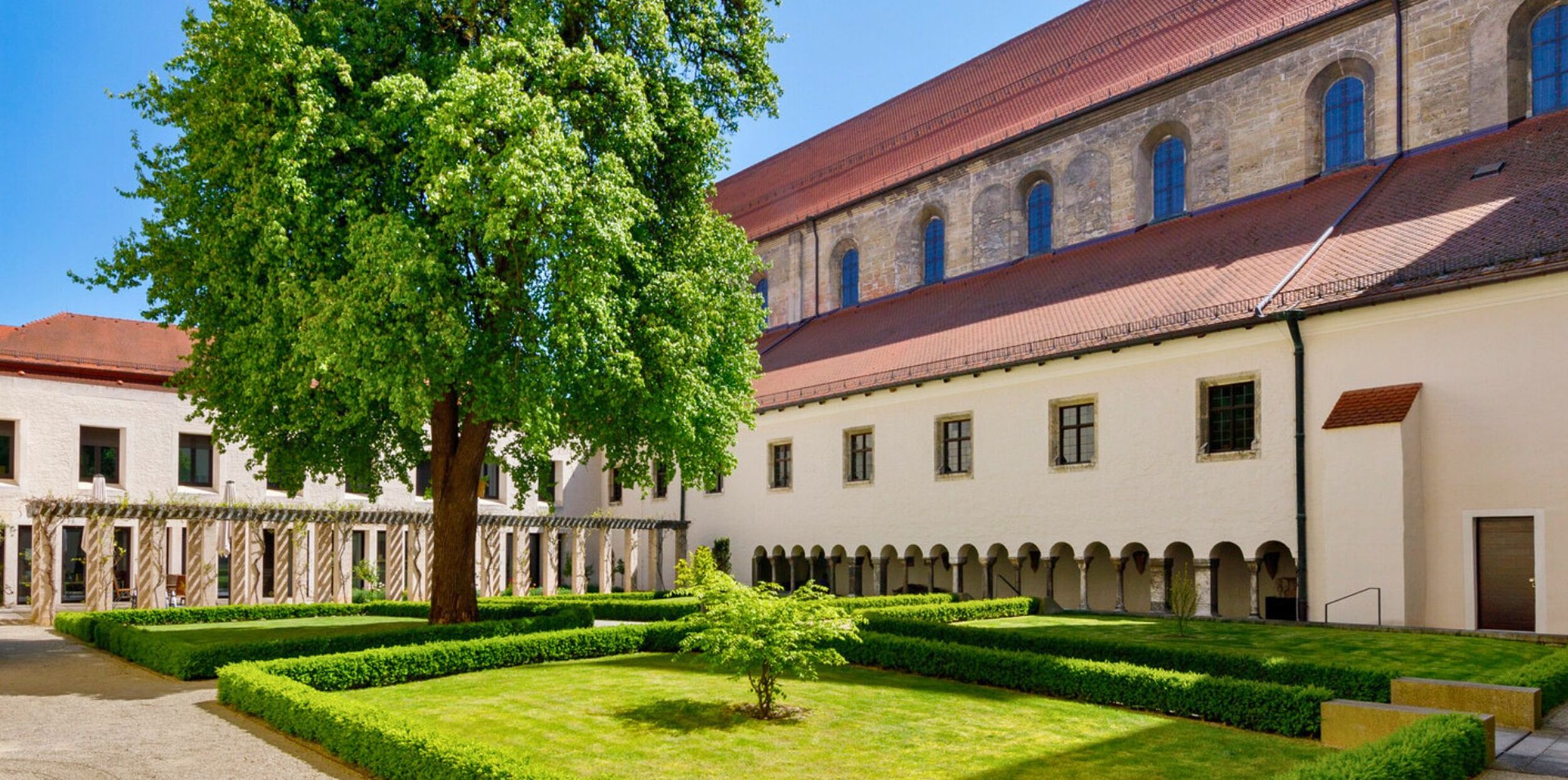 Innenhof des Bischöflichen Ordinariats in Regensburg
